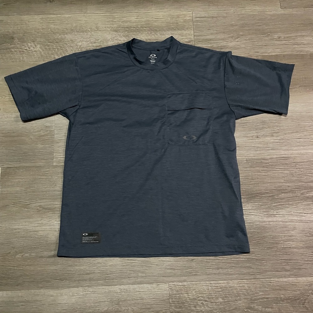 Men’s Oakley Fgl Scratch tee 5.0 - phantom size M charcoal/gray new no tags